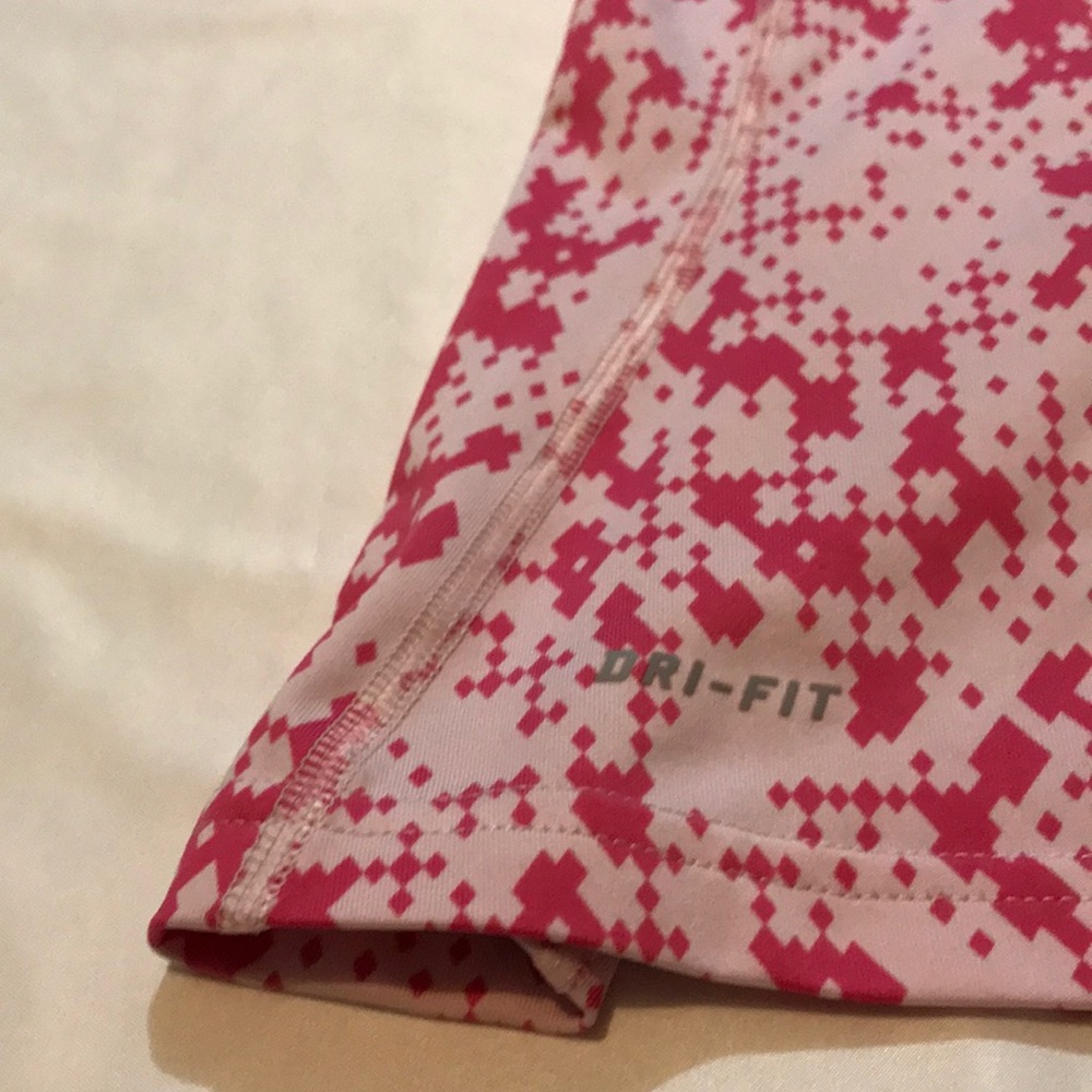 Nike Racer Back Tank - Picture 3 of 9